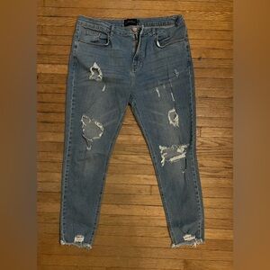 Men’s Distressed Blue Jeans (36R)